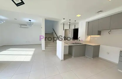 تاون هاوس - 3 غرف نوم - 4 حمامات للايجار في حياة تاون هاوسز 1 - حياة تاون هاوس - تاون سكوير - دبي