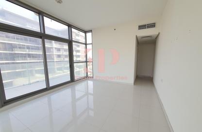 Apartment - 3 - 4 for rent in Golf Promenade 4B - Golf Promenade 4 - Golf Town - Damac Hills - Dubai