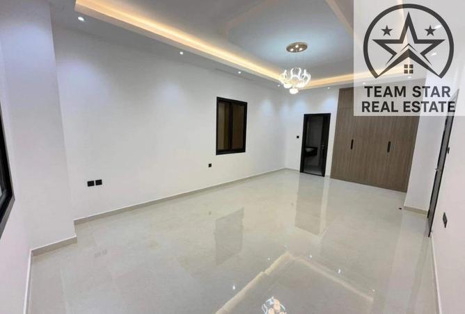 137883830 - Property Image 3