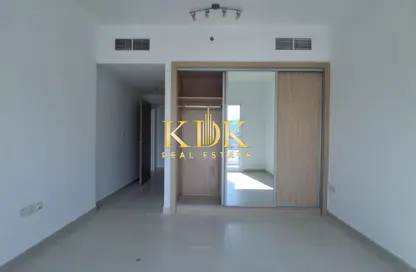 شقة - غرفة نوم - 2 حمامات للايجار في مبني اوكسفورد - منطقة 14 - قرية جميرا الدائرية - دبي