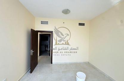 Apartment - 1 - 2 for rent in New Al Taawun Road - Al Taawun - Sharjah
