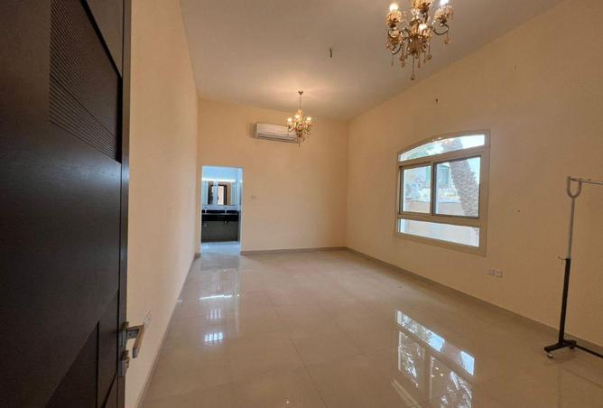 90063325 - صورة العقار 3