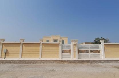 Villa - 7+ Bedrooms - 7+ Bathrooms for rent in Seih Al Uraibi - Ras Al Khaimah