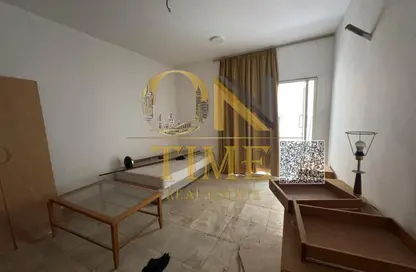 عمارة بالكامل - 8 غرف نوم - 8 حمامات للايجار في بناية الرميلة - الرميلة 2 - الرميلة - عجمان