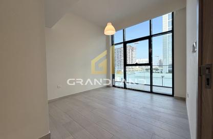 Apartment - 2 Bedrooms - 2 Bathrooms for rent in Azizi Riviera 47 - Azizi Riviera - Meydan One - Meydan - Dubai