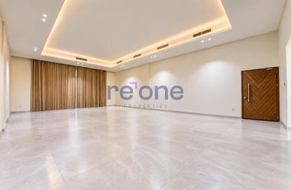 Villa - 5 - 7+ for rent in Al Aweer 1 - Al Aweer - Dubai Villa - 5 - 7+ for rent in Al Aweer 1 - Al Aweer - Dubai