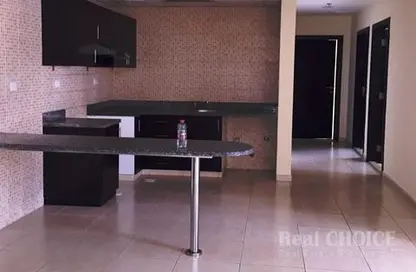 Apartment - 3 Bedrooms - 3 Bathrooms for rent in Silicon Gates 3 - Silicon Gates - Dubai Silicon Oasis - Dubai