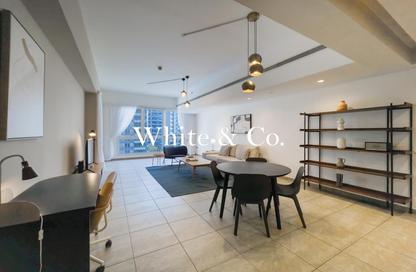 Apartment - 2 Bedrooms - 2 Bathrooms for sale in Marina Residences 1 - Marina Residences - Palm Jumeirah - Dubai