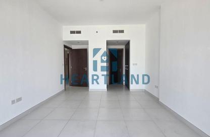 Apartment - 1 Bedroom - 2 Bathrooms for rent in Rabdan Building - Motor City - Dubai