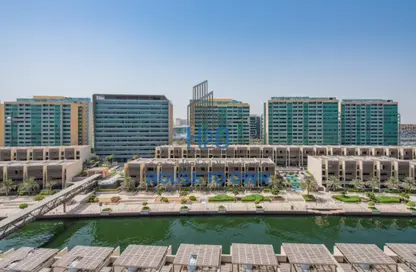 شقة - 3 غرف نوم - 4 حمامات للايجار في المها - المنيرة - شاطئ الراحة - أبوظبي