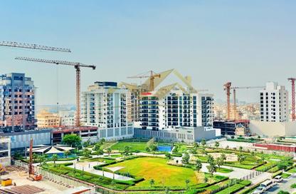 Apartment - 1 Bedroom - 2 Bathrooms for rent in Jumeirah Garden City - Al Satwa - Dubai
