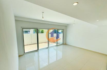 Townhouse - 4 - 4 for sale in Camelia - Damac Hills 2 - Dubai Townhouse - 4 - 4 for sale in Camelia - Damac Hills 2 - Dubai