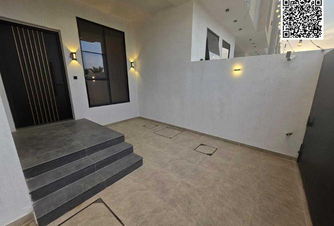 82349418 - Property Image 3