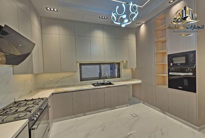113268855 - Property Image 3