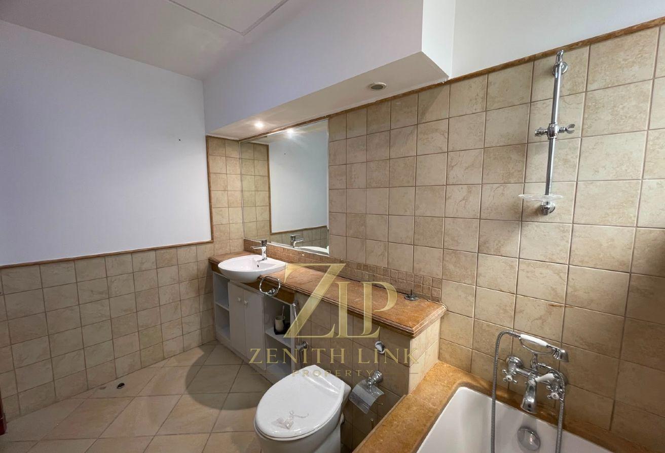 UPGRADED 5BR VILLA + MAID’S ROOM | PRIVATE POOL photo 25