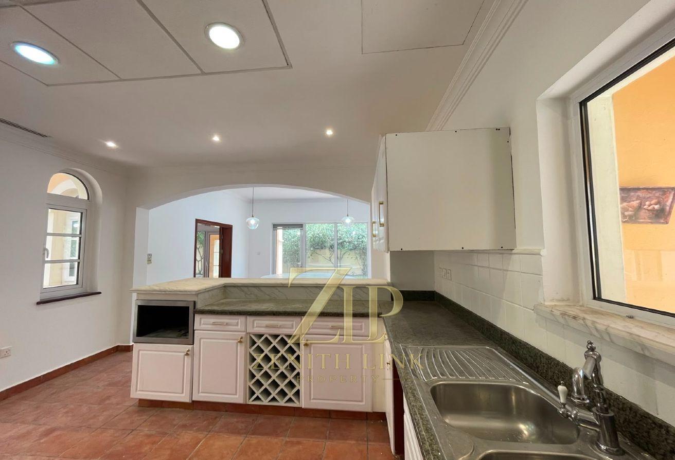 UPGRADED 5BR VILLA + MAID’S ROOM | PRIVATE POOL photo 6