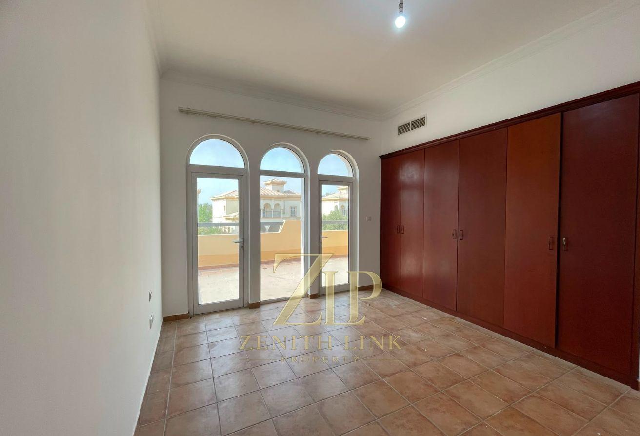 UPGRADED 5BR VILLA + MAID’S ROOM | PRIVATE POOL photo 15