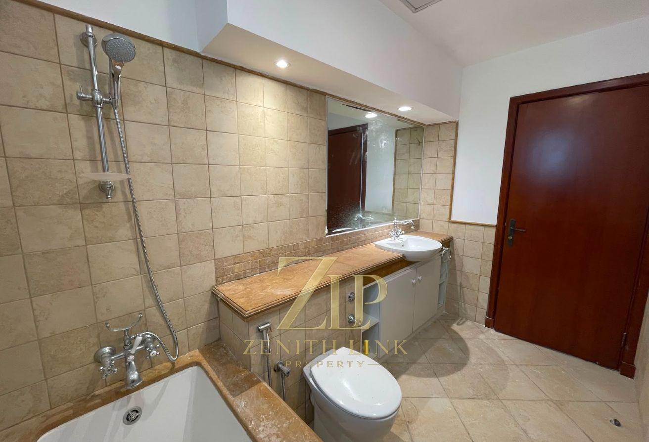 UPGRADED 5BR VILLA + MAID’S ROOM | PRIVATE POOL photo 28