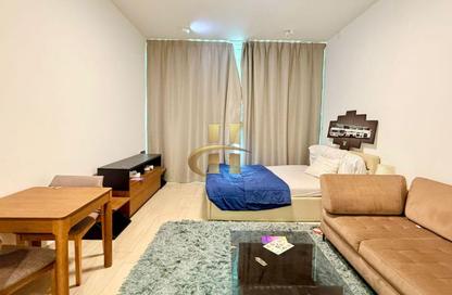 Apartment - Studio - 1 Bathroom for rent in Azizi Aliyah - Dubai Healthcare City 2 - Al Jaddaf - Dubai