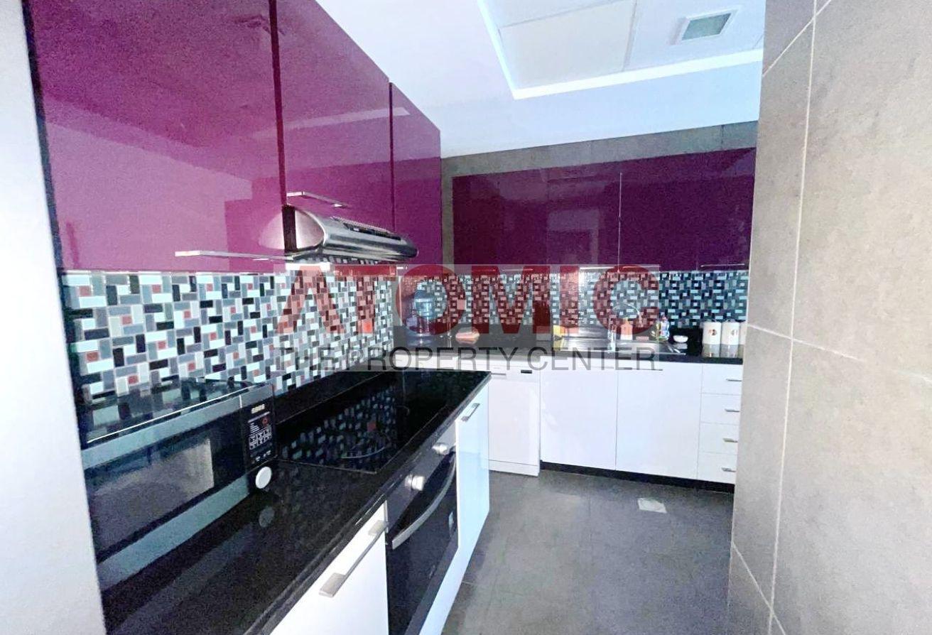 Furnished 2BR Apt | Cayan Tower | Marina City View photo 11