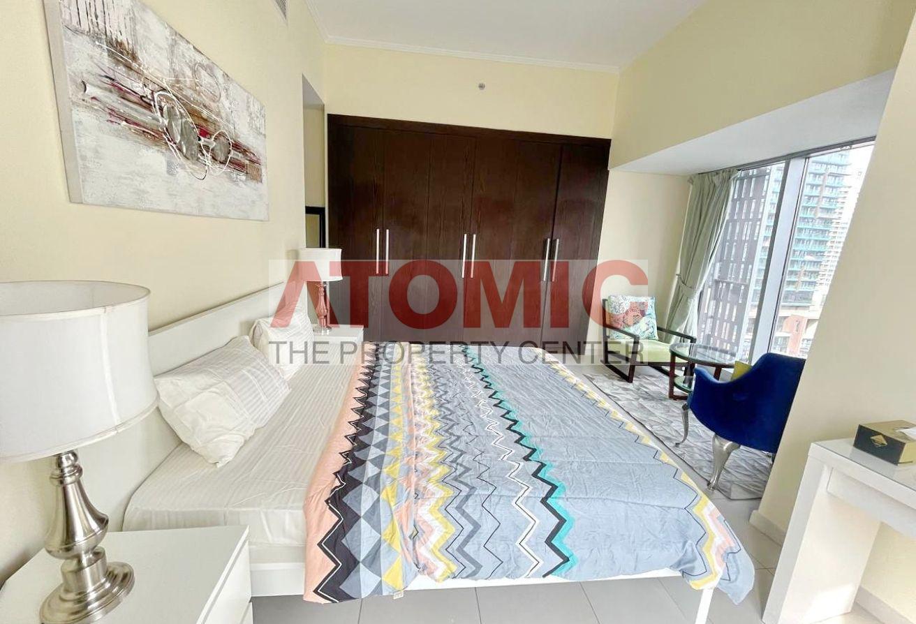 Furnished 2BR Apt | Cayan Tower | Marina City View photo 14