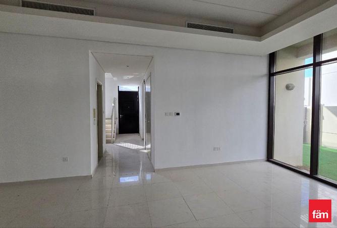 83643155 - Property Image 2