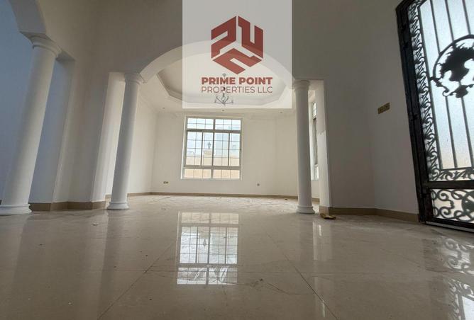 71122378 - Property Image 3