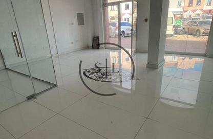 متجر - استوديو - 1 حمام للايجار في واي19 - طراز إنجليزي - المدينة العالمية - دبي متجر - استوديو - 1 حمام للايجار في واي19 - طراز إنجليزي - المدينة العالمية - دبي