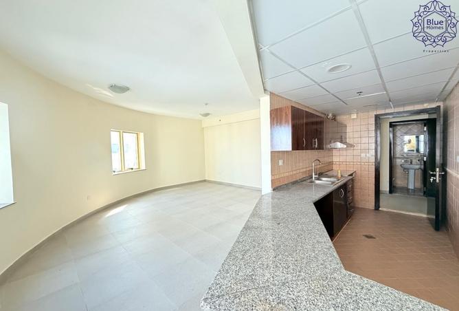 85748985 - Property Image 3