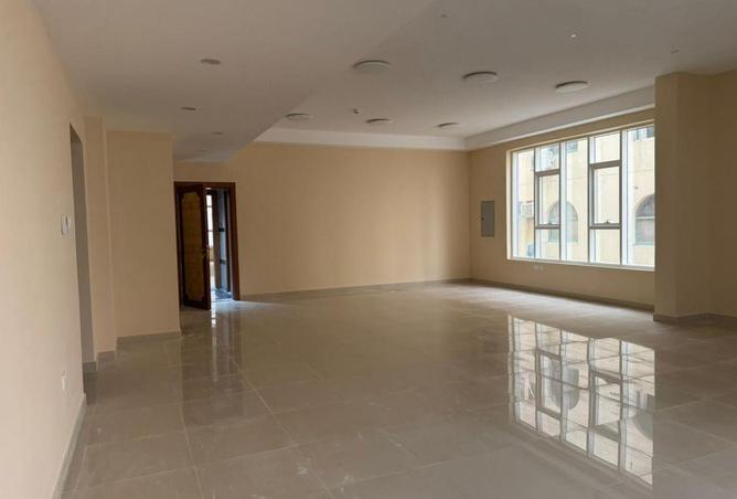 75781904 - Property Image 2