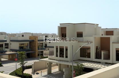Townhouse - 5 Bedrooms - 4 Bathrooms for sale in Malta - Damac Lagoons - Dubai