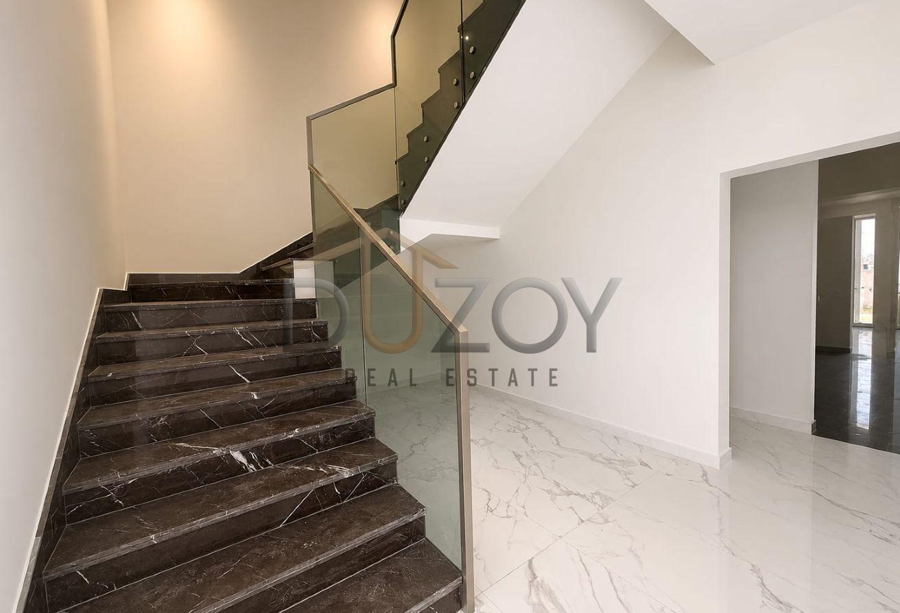 Exclusive | Modern, Spacious 7BRM Villa | Elevator photo 16