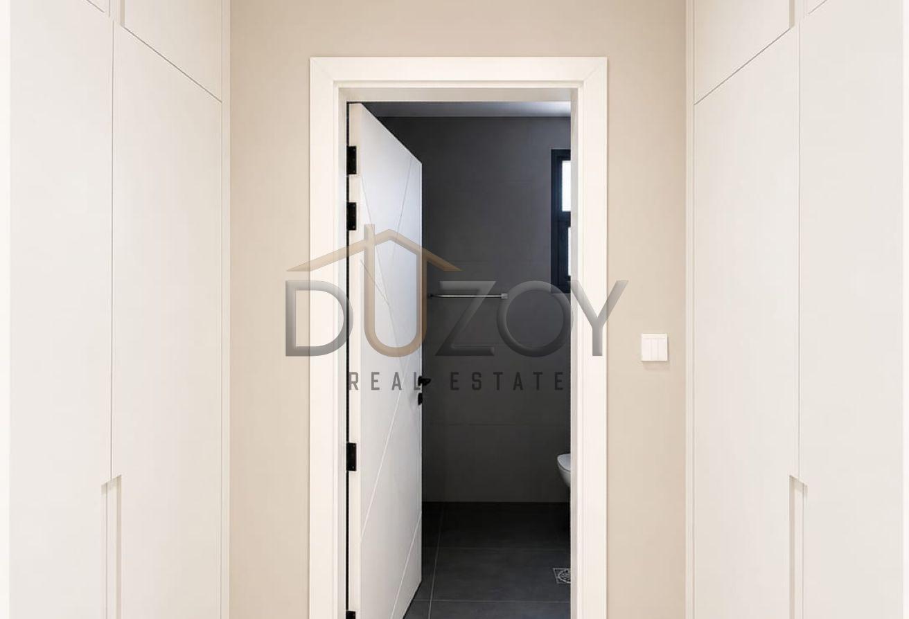 Exclusive | Modern, Spacious 7BRM Villa | Elevator photo 26