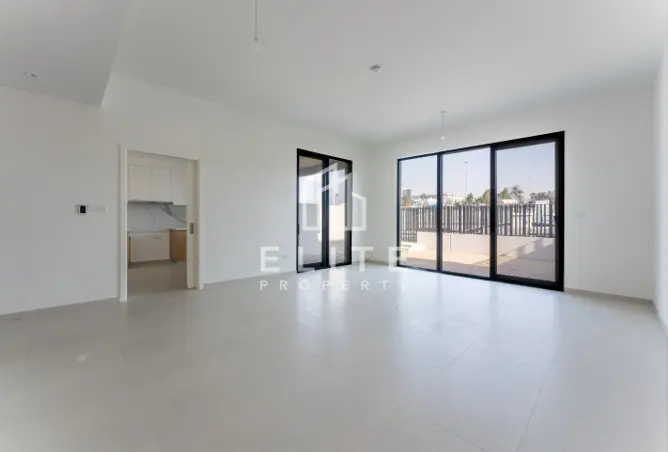 156004340 - Property Image 3