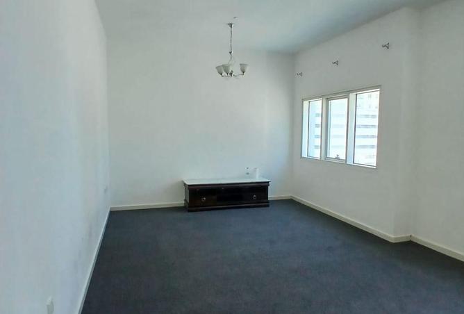 100400297 - Property Image 2