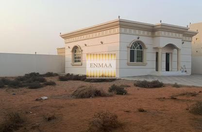 Villa - 3 - 3 for rent in Al Riffa - Ras Al Khaimah