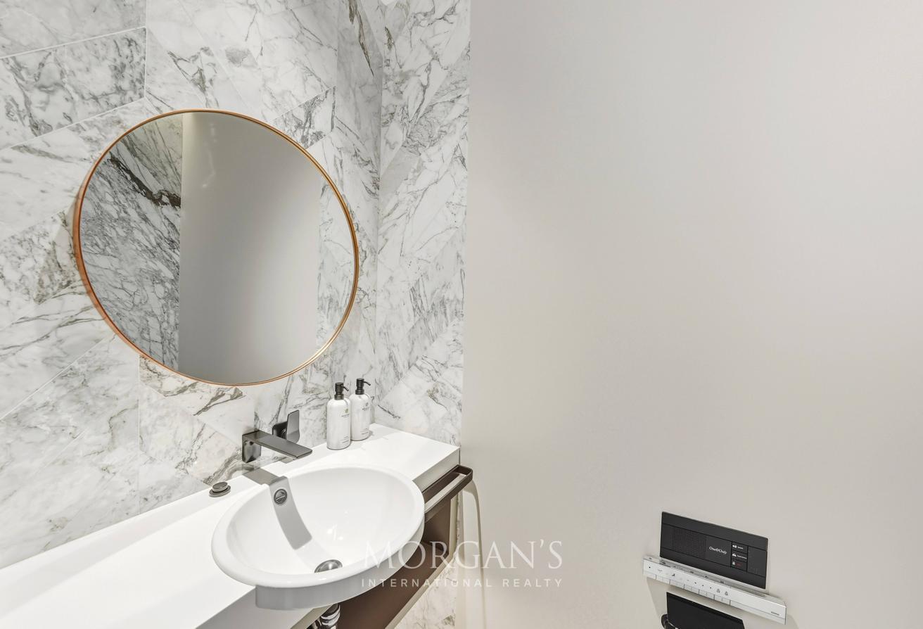 2BR Apartment | Rare Layout | One and Only photo 24