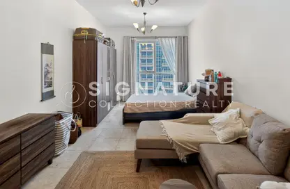 Apartment - 1 Bathroom for rent in Preatoni Tower - JLT Cluster L - Jumeirah Lake Towers - Dubai