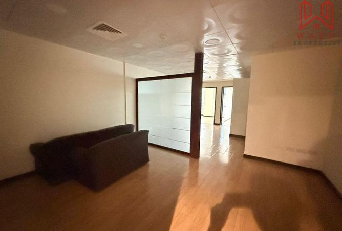 73843618 - Property Image 2