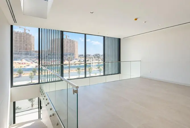 155100068 - Property Image 2