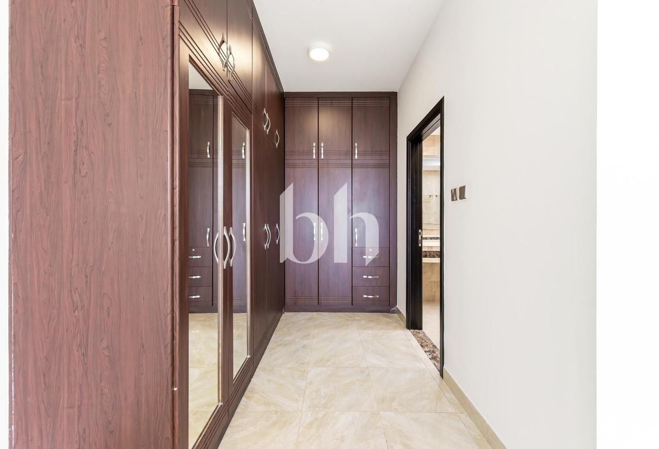 Freshly Upgraded | 5BR | Driver and Maids Room photo 20