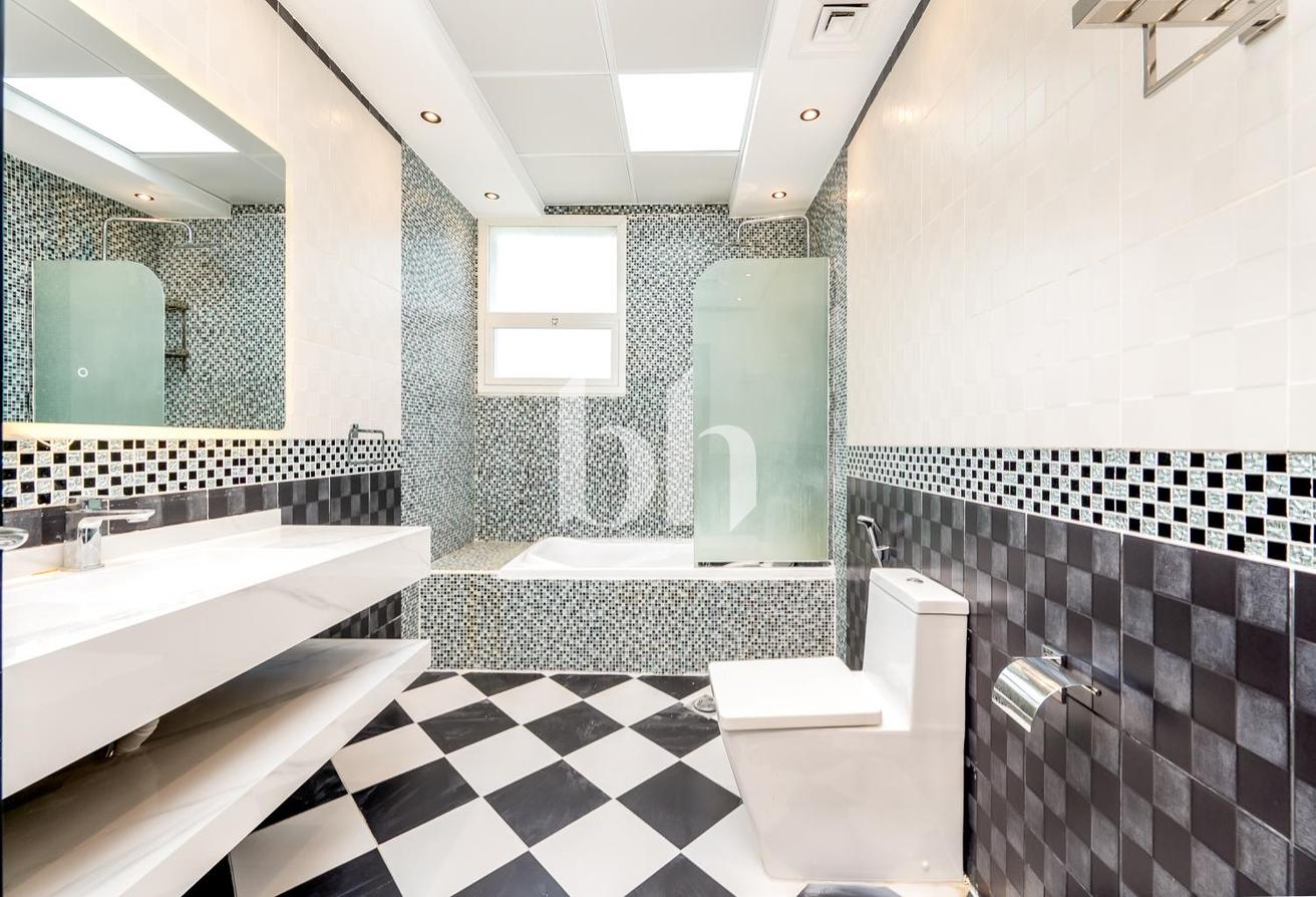 Freshly Upgraded | 5BR | Driver and Maids Room photo 18