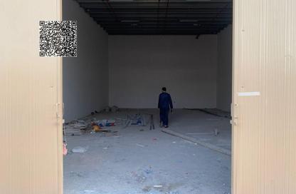 Warehouse - Studio - 6 Bathrooms for sale in Al Jlail - Al Sajaa - Sharjah Warehouse - Studio - 6 Bathrooms for sale in Al Jlail - Al Sajaa - Sharjah