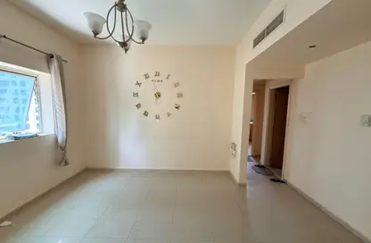 Apartment - 1 Bedroom - 1 Bathroom for rent in Al Khan Corniche - Al Khan - Sharjah