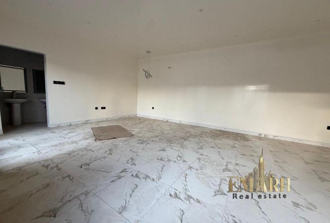 100426587 - Property Image 3