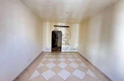 Apartment - 1 - 1 for rent in Qasimia 10 building - Al Mahatta - Al Qasimia - Sharjah Apartment - 1 - 1 for rent in Qasimia 10 building - Al Mahatta - Al Qasimia - Sharjah