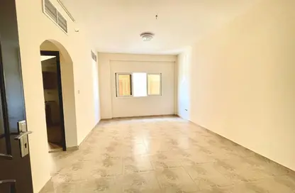 شقة - غرفة نوم - 1 حمام للايجار في ألفه - تجارية مويلح - الشارقة