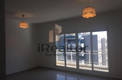 Apartment - 1 Bedroom - 1 Bathroom for rent in Tower 27 - Al Reef Downtown - Al Reef - Abu Dhabi