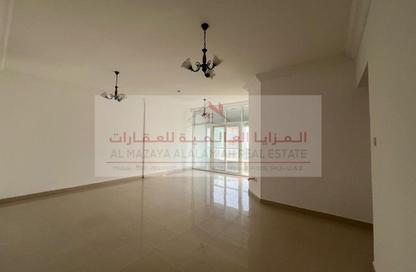 Apartment - 3 Bedrooms - 3 Bathrooms for rent in New Al Taawun Road - Al Taawun - Sharjah