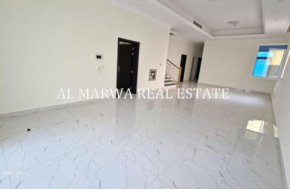 Villa - 5 - 7 for rent in Hoshi 1 - Hoshi - Al Badie - Sharjah Villa - 5 - 7 for rent in Hoshi 1 - Hoshi - Al Badie - Sharjah